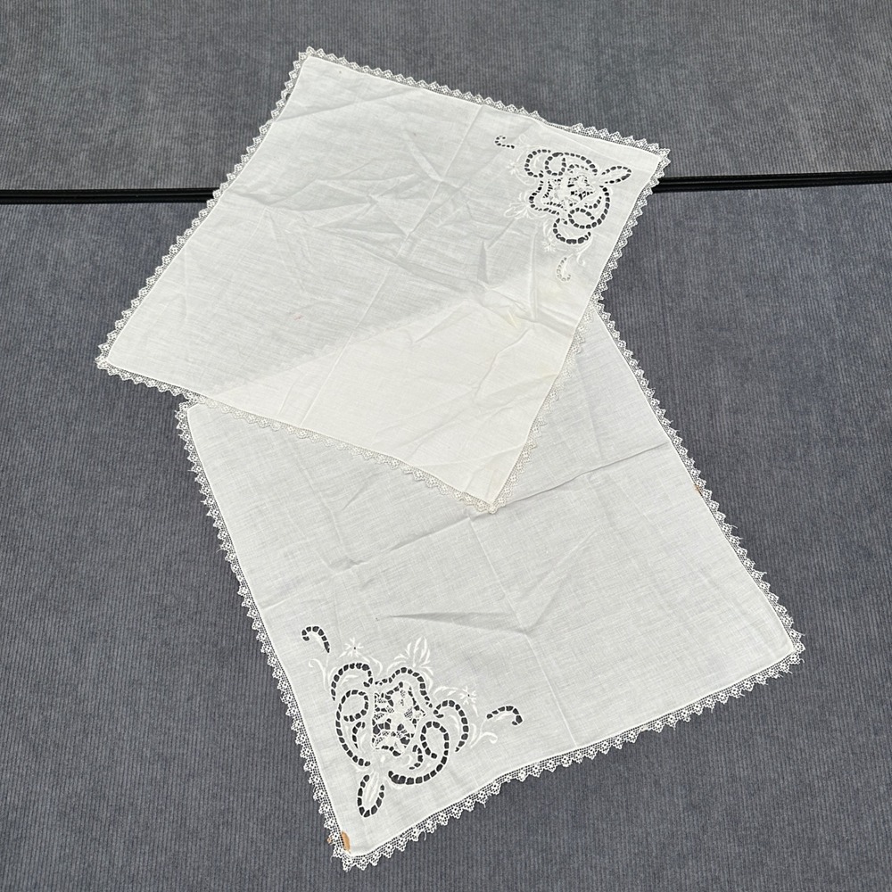 Vintage White Lace Trim Napkins Cutwork Embroidery‎ Square Linens Set of 2 16x16